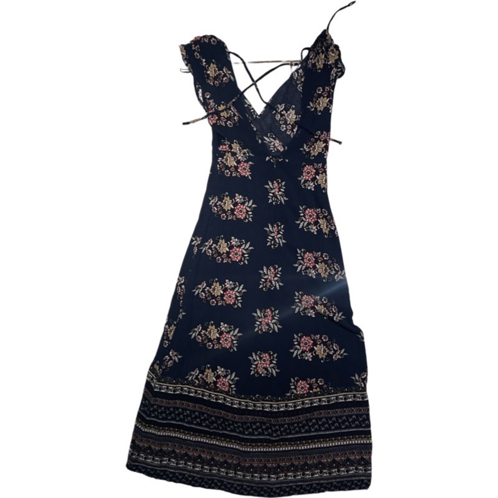 onetheland Woman’s Floral Dress Size S Blue
